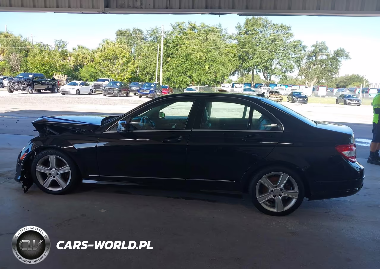 2010 Mercedes-Benz C 300 Sport 4Matic VIN:WDDGF8BB9AF401190 - 15