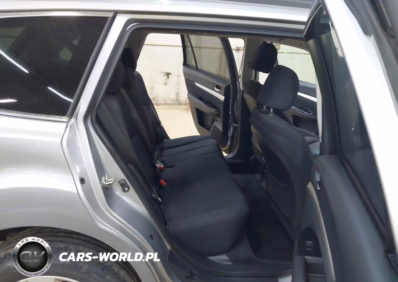 2010 Subaru Outback 2.5I Premium VIN:4S4BRBCC2A3364562 - 8