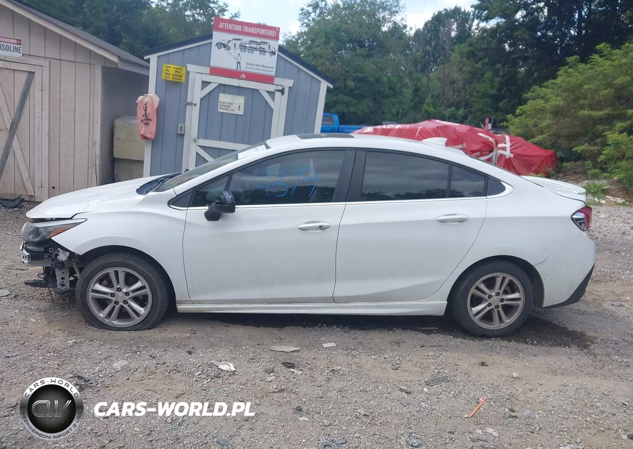 2018 Chevrolet Cruze Lt Auto VIN:1G1BE5SM1J7175642 - 14