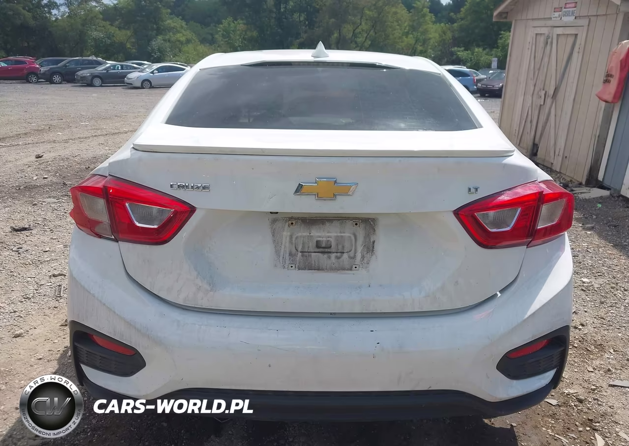 2018 Chevrolet Cruze Lt Auto VIN:1G1BE5SM1J7175642 - 16