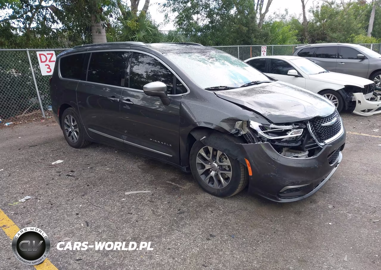2021 Chrysler Pacifica Hybrid Pinnacle