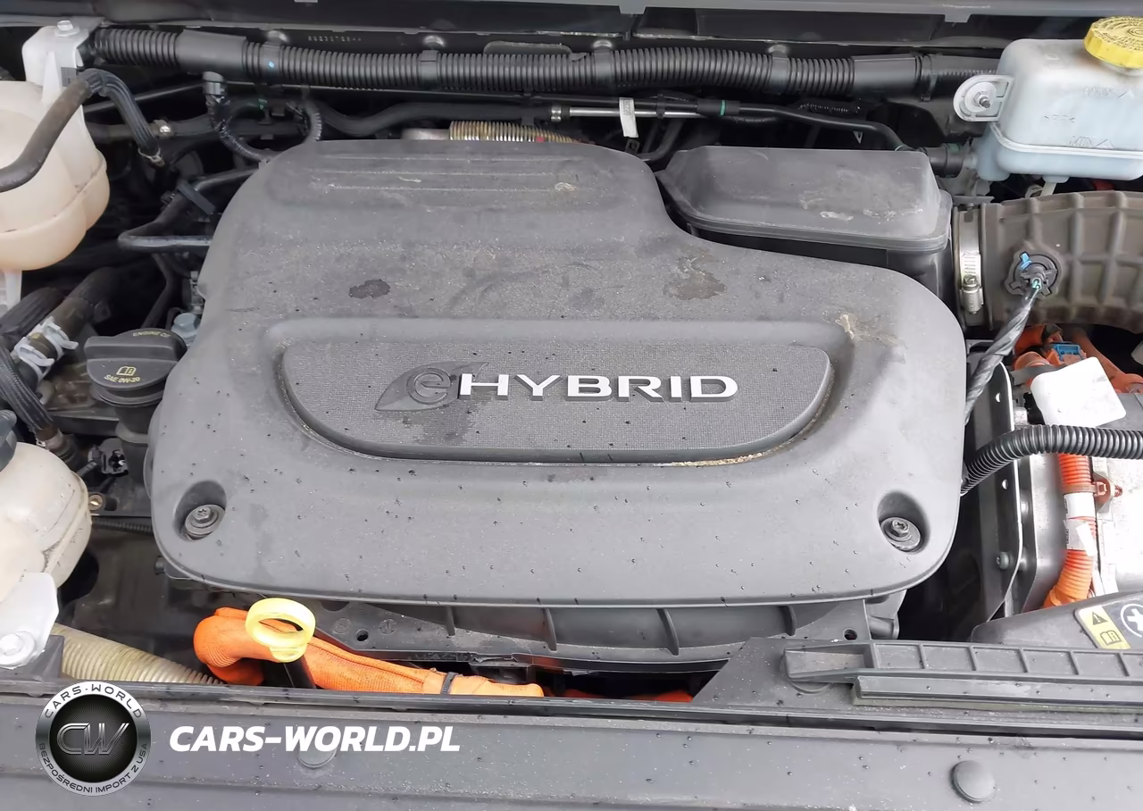 2021 Chrysler Pacifica Hybrid Pinnacle VIN:2C4RC1N79MR529291 - 10