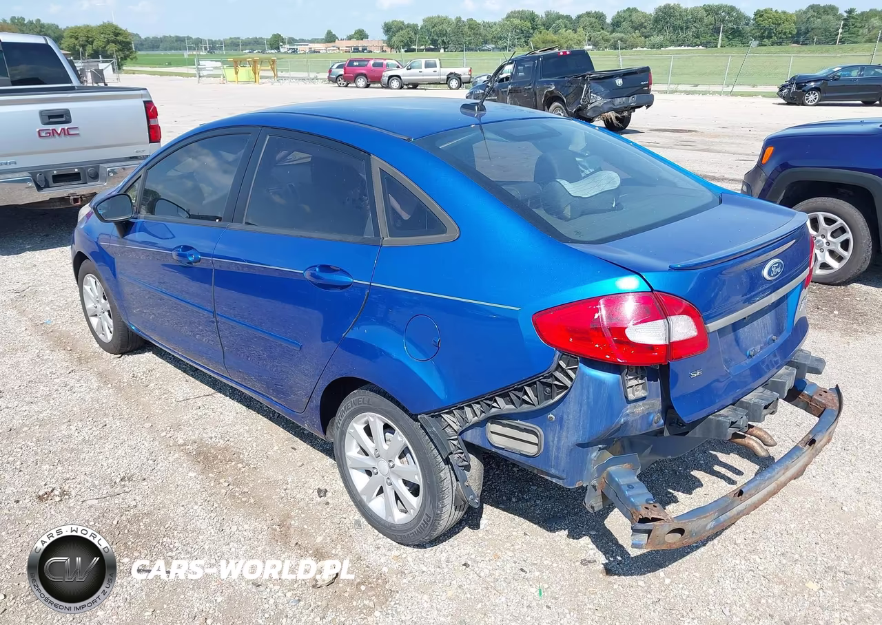 2011 Ford Fiesta Se VIN:3FADP4BJXBM111705 - 3