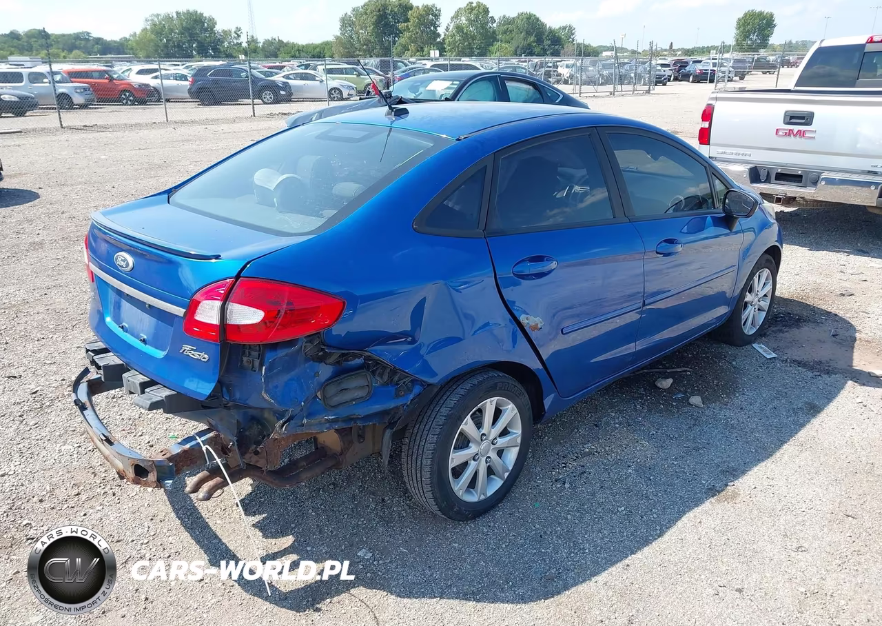 2011 Ford Fiesta Se VIN:3FADP4BJXBM111705 - 4