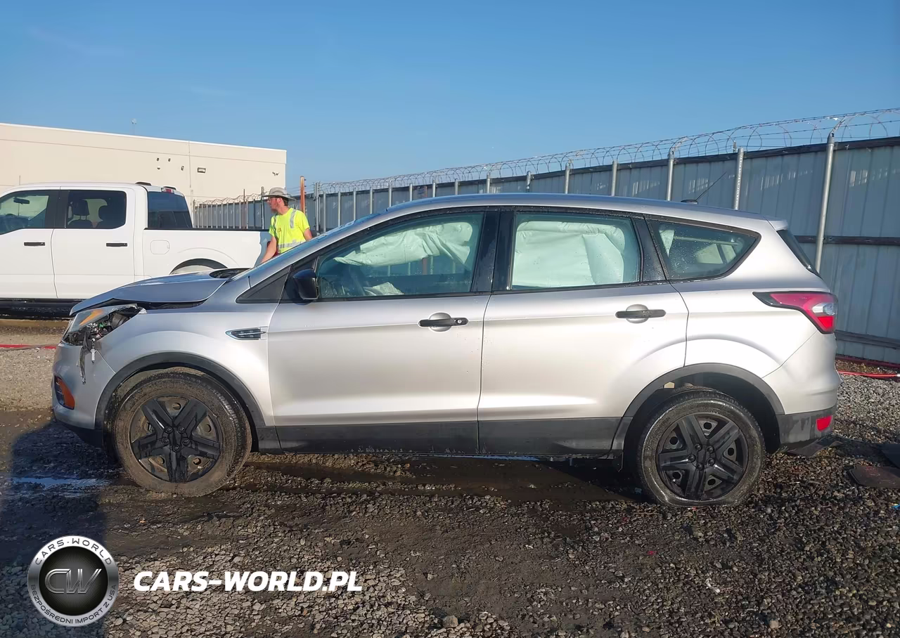 2017 Ford Escape S VIN:1FMCU0F77HUC43066 - 14