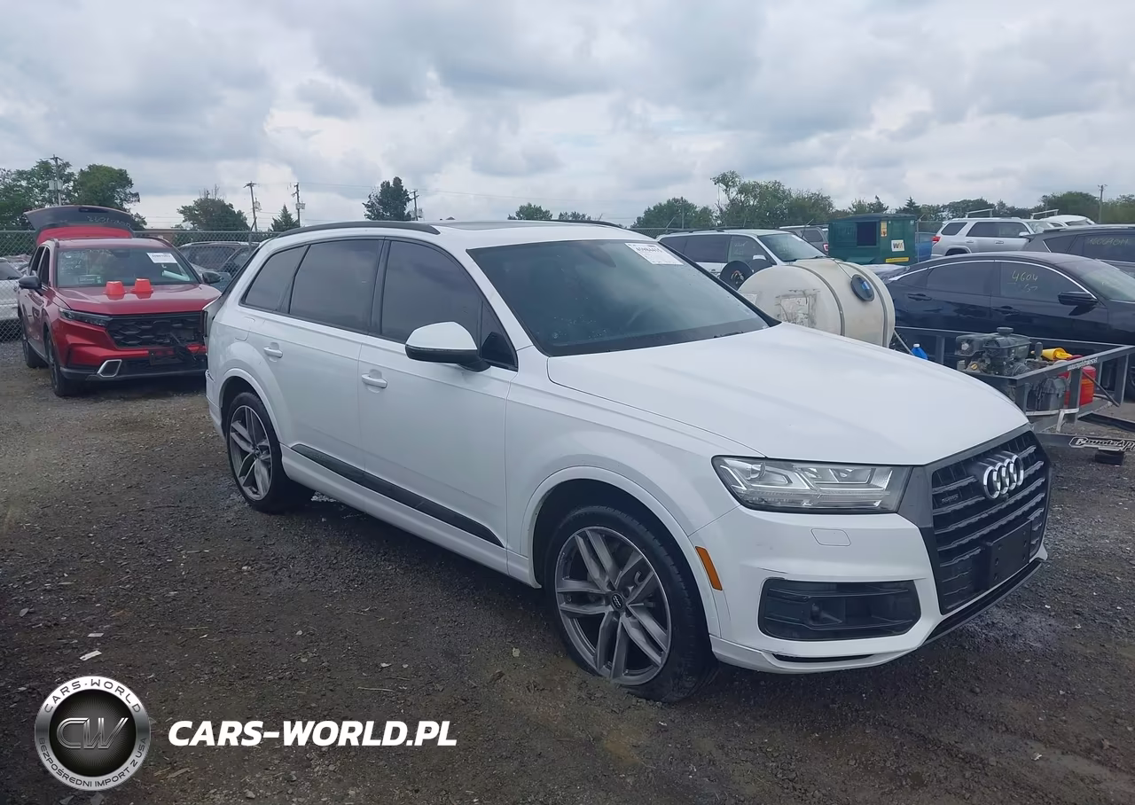 2018 Audi Q7 Prestige VIN:WA1VAAF73JD009681 - 1