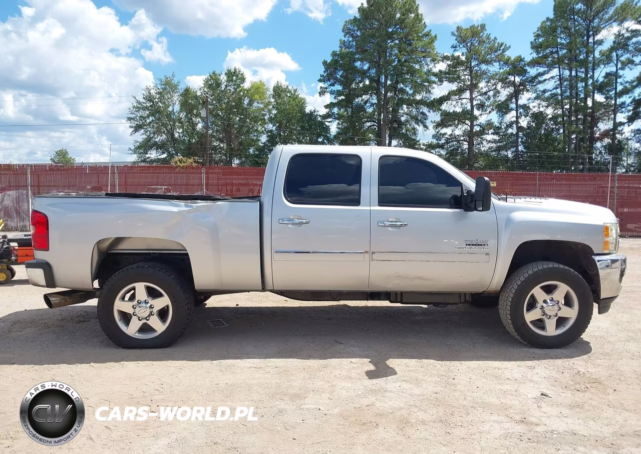 2013 Chevrolet Silverado 2500Hd Lt VIN:1GC1KXC82DF213365 - 13