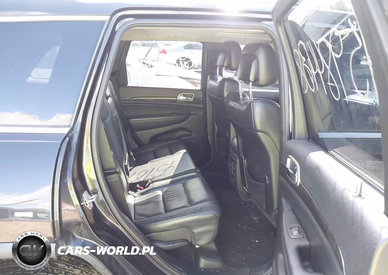2013 Jeep Grand Cherokee Laredo Altitude VIN:1C4RJFAG2DC594257 - 8