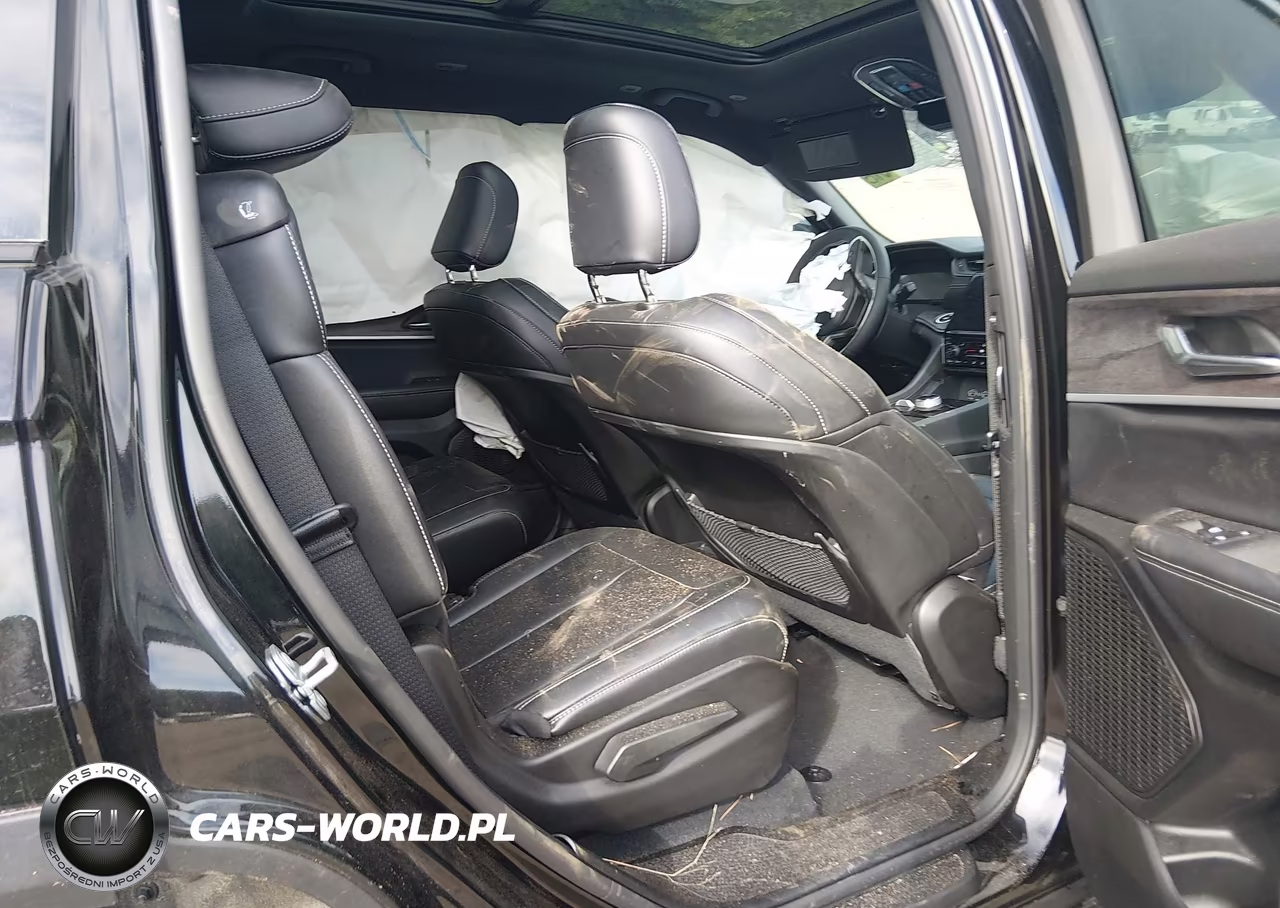 2025 Jeep Grand Cherokee L Limited 4X4 VIN:1C4RJKBG8S8718779 - 8