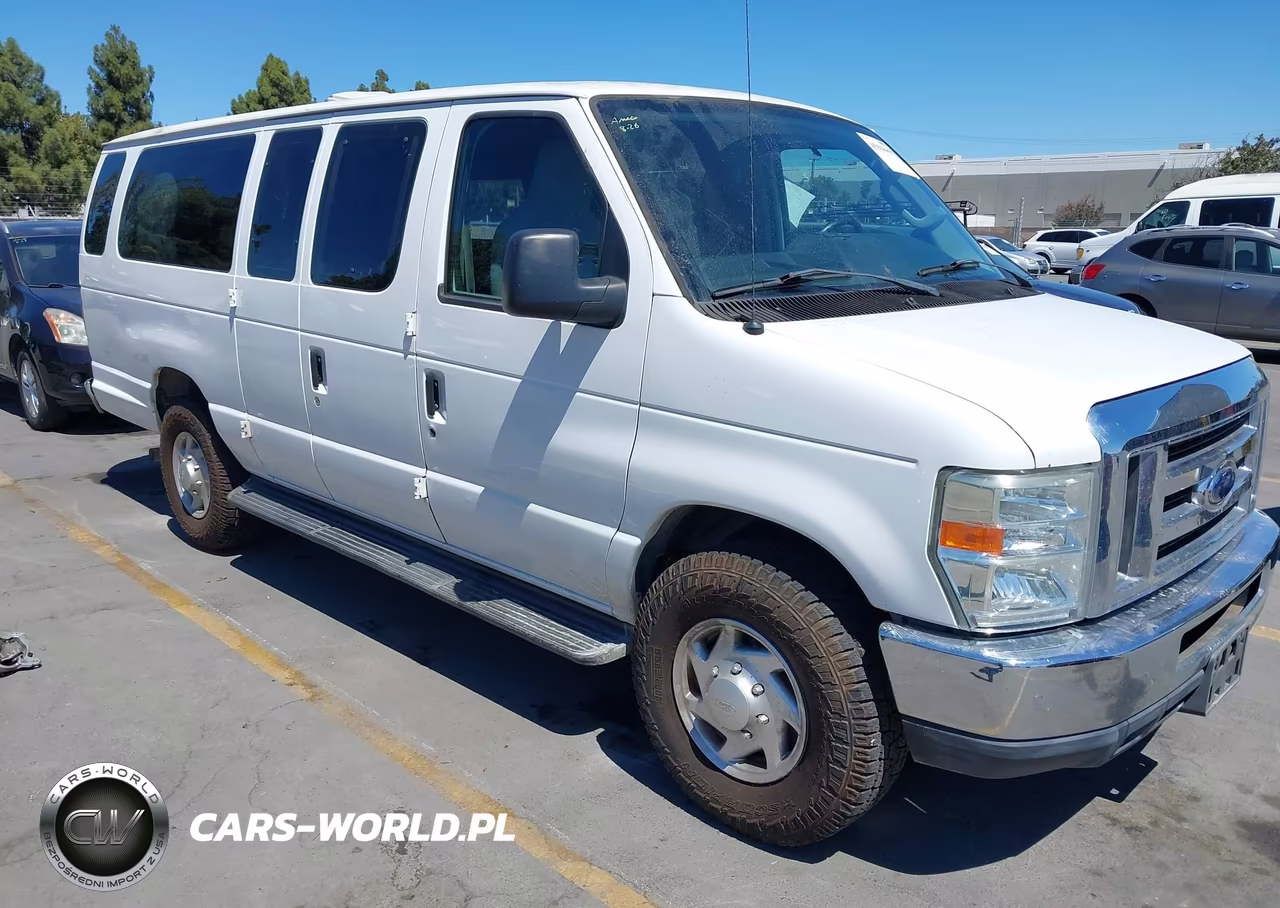 2012 Ford E-350 Super Duty Xlt