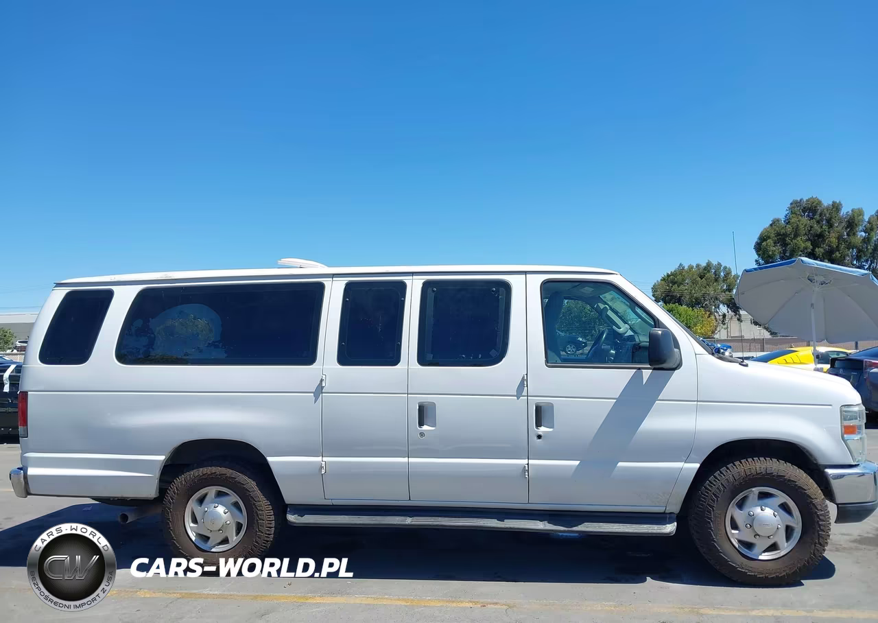 2012 Ford E-350 Super Duty Xlt VIN:1FBSS3BL5CDA44699 - 13