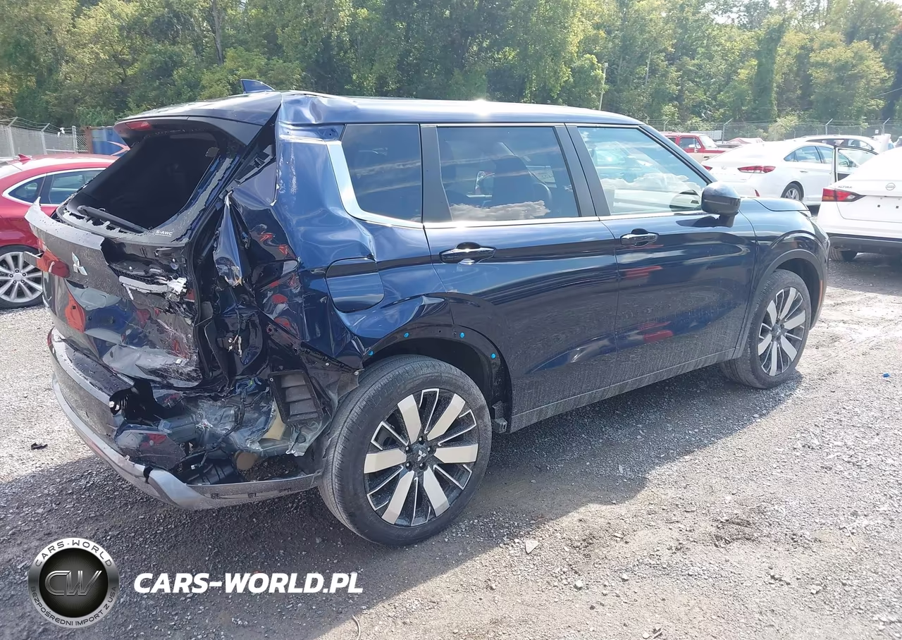 2026 Mitsubishi Outlander Le 2.5 S-Awc-Ralliart 2.5 S-Awc-Se 2.5 S-Awc-Trail Edition 2.5 S-Awc VIN:JA4J4VAB5TZ036170 - 4