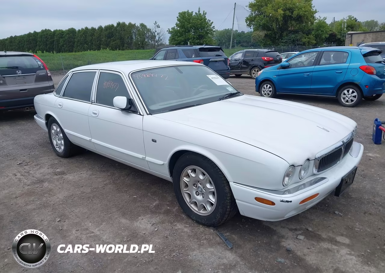 2000 Jaguar Xj8 – zdjęcie 1 z 13