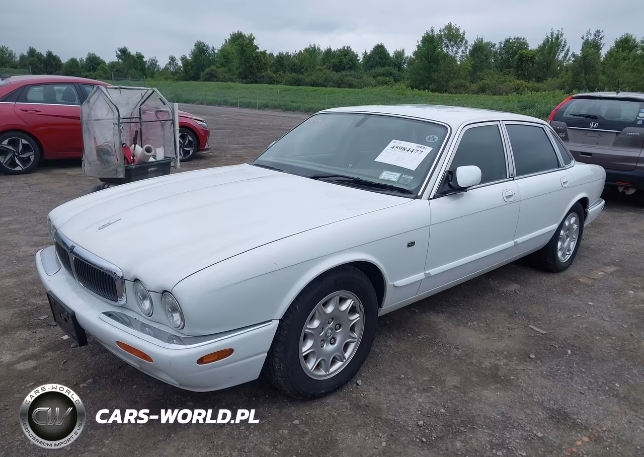 2000 Jaguar Xj8 VIN:SAJDA14C9YLF17787 - 2