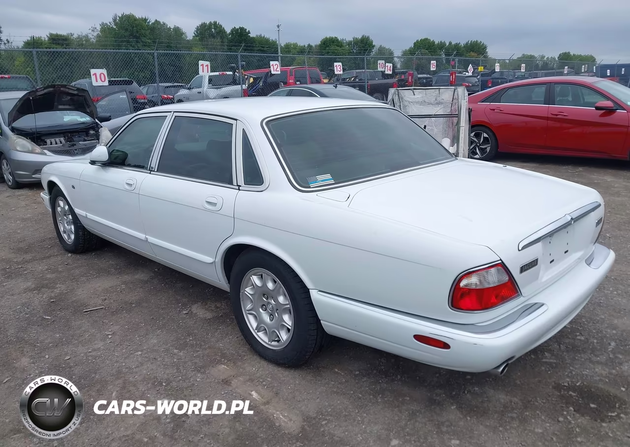 2000 Jaguar Xj8 VIN:SAJDA14C9YLF17787 - 3