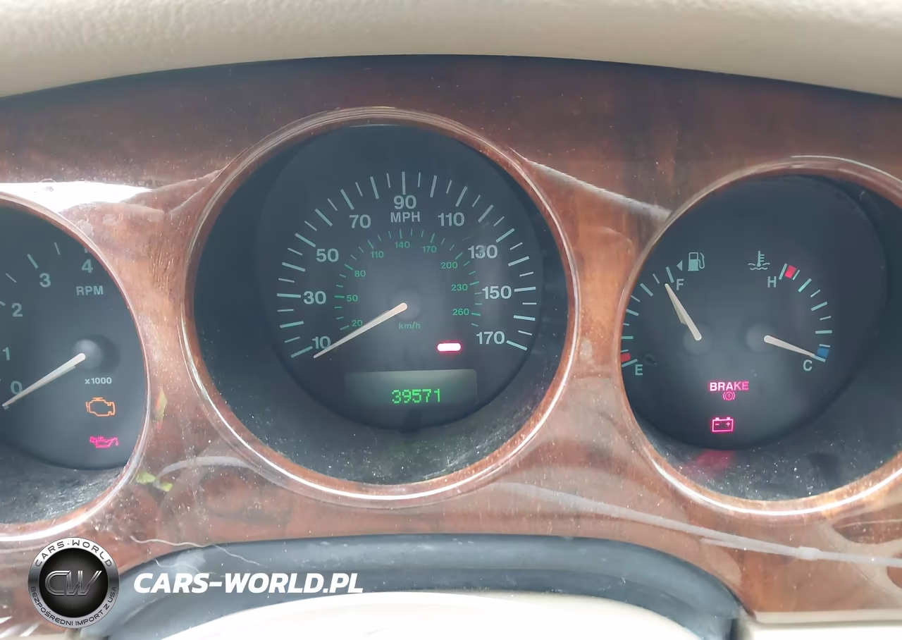 2000 Jaguar Xj8 VIN:SAJDA14C9YLF17787 - 7