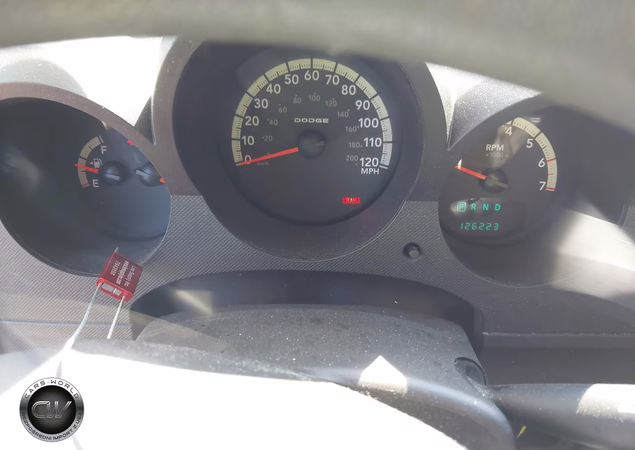 2011 Dodge Nitro Heat VIN:1D4PT4GK1BW554185 - 7