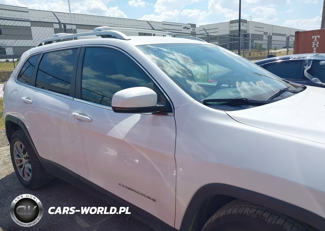 2019 Jeep Cherokee Latitude Plus Fwd VIN:1C4PJLLB5KD265714 - 13