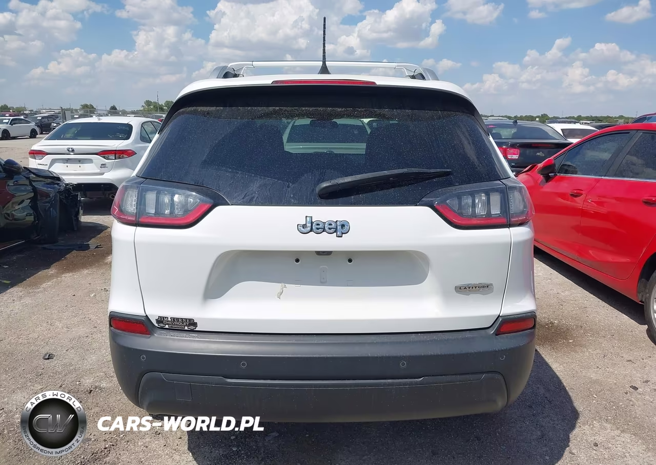 2019 Jeep Cherokee Latitude Plus Fwd VIN:1C4PJLLB5KD265714 - 16