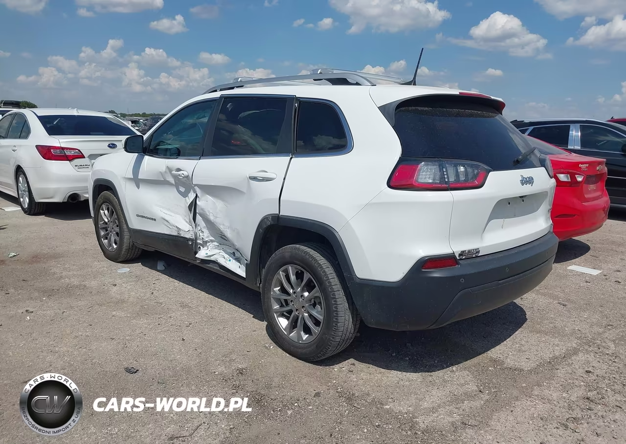 2019 Jeep Cherokee Latitude Plus Fwd VIN:1C4PJLLB5KD265714 - 3