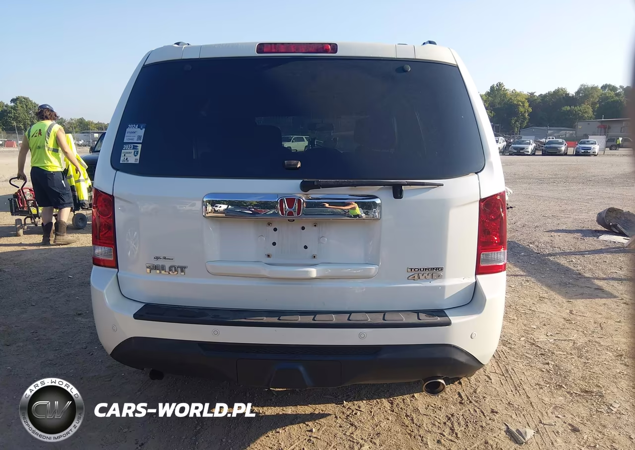 2013 Honda Pilot Touring VIN:5FNYF4H98DB076097 - 17