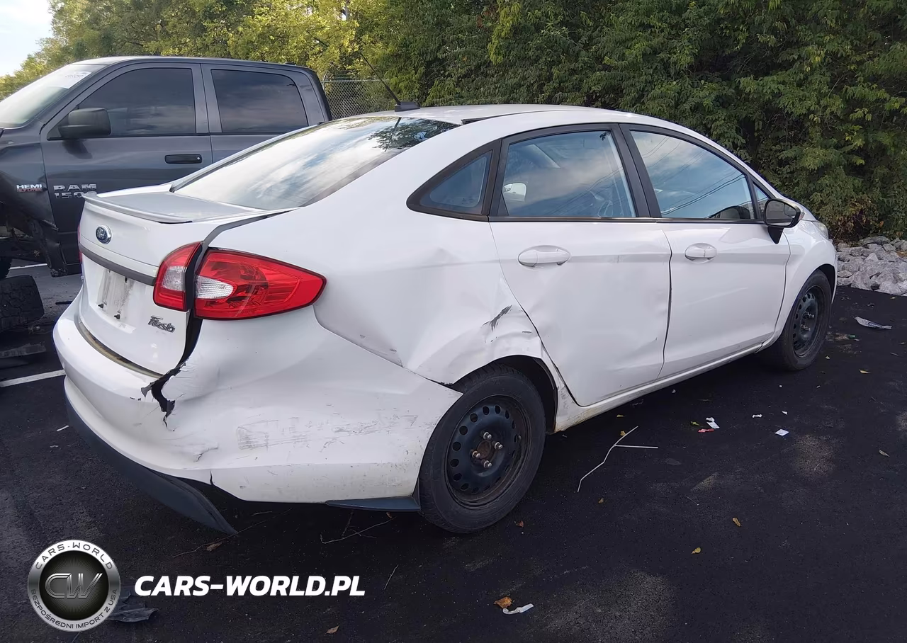 2013 Ford Fiesta Se VIN:3FADP4BJ3DM222762 - 4