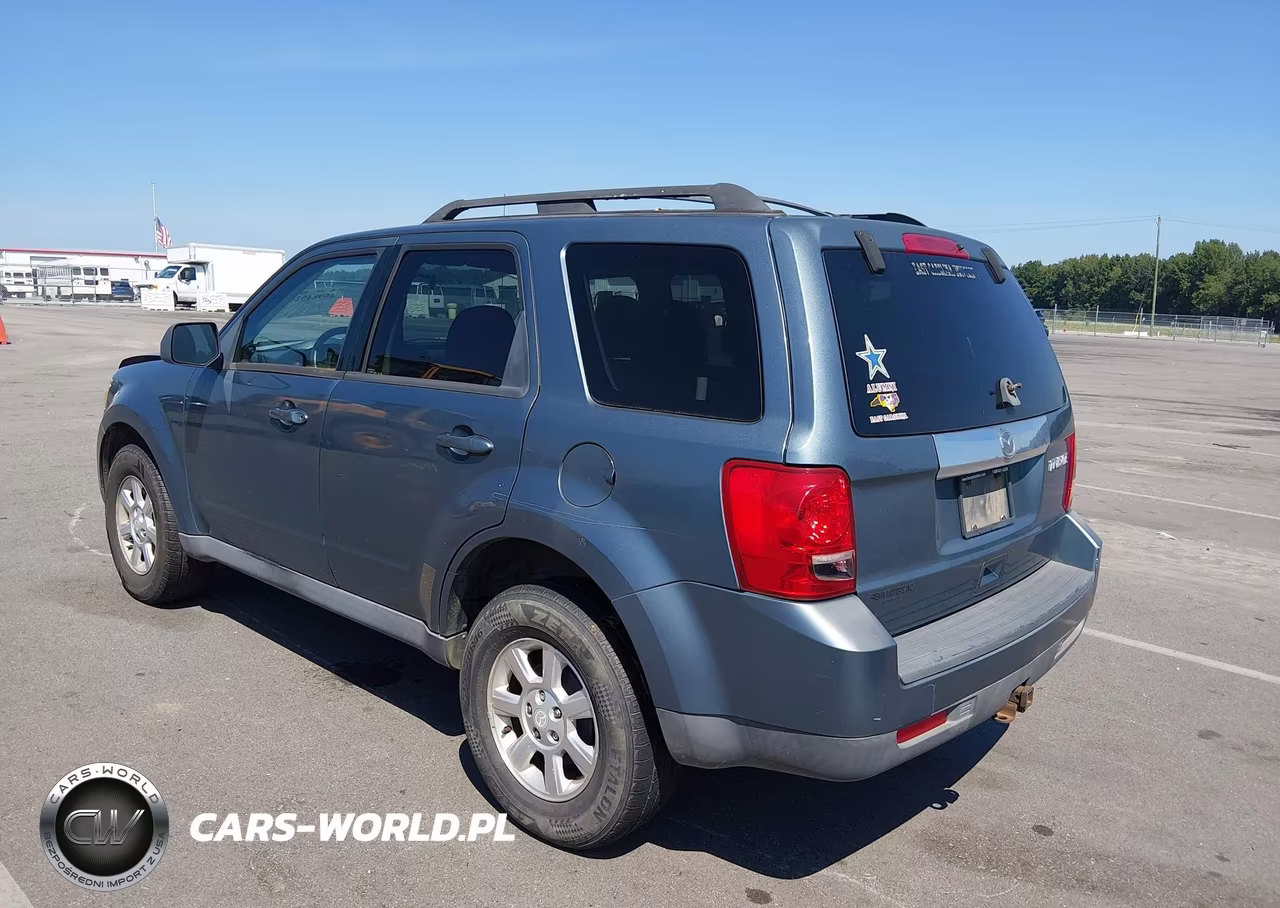 2010 Mazda Tribute I Touring VIN:4F2CY0C79AKM01020 - 3