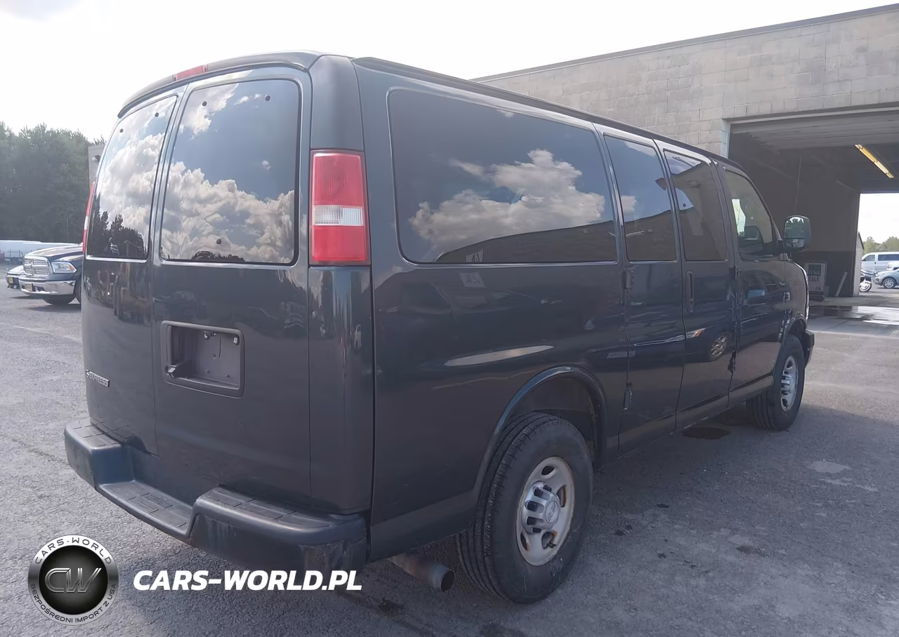 2017 Chevrolet Express 2500 Ls VIN:1GAWGEFF1H1271629 - 4
