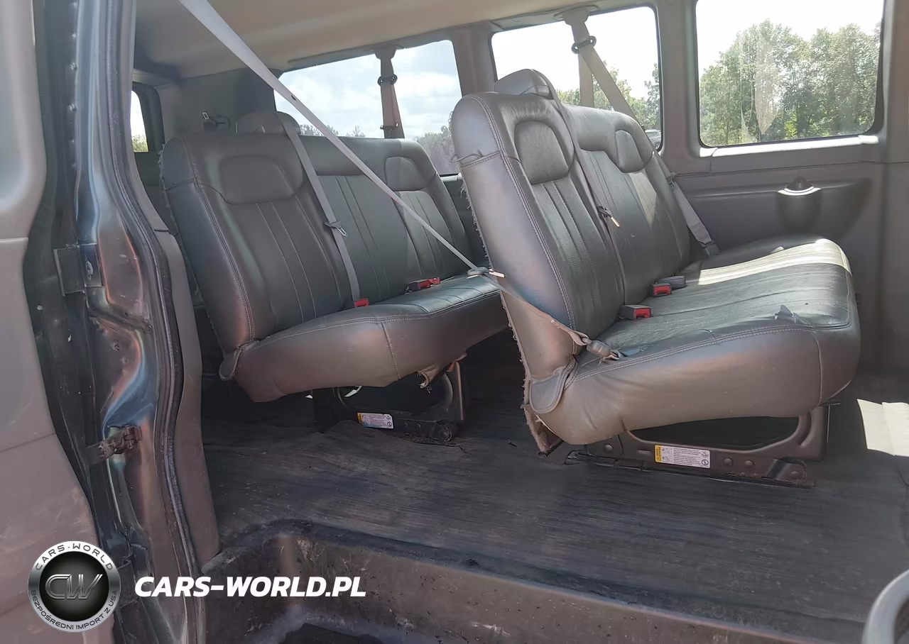 2017 Chevrolet Express 2500 Ls VIN:1GAWGEFF1H1271629 - 8