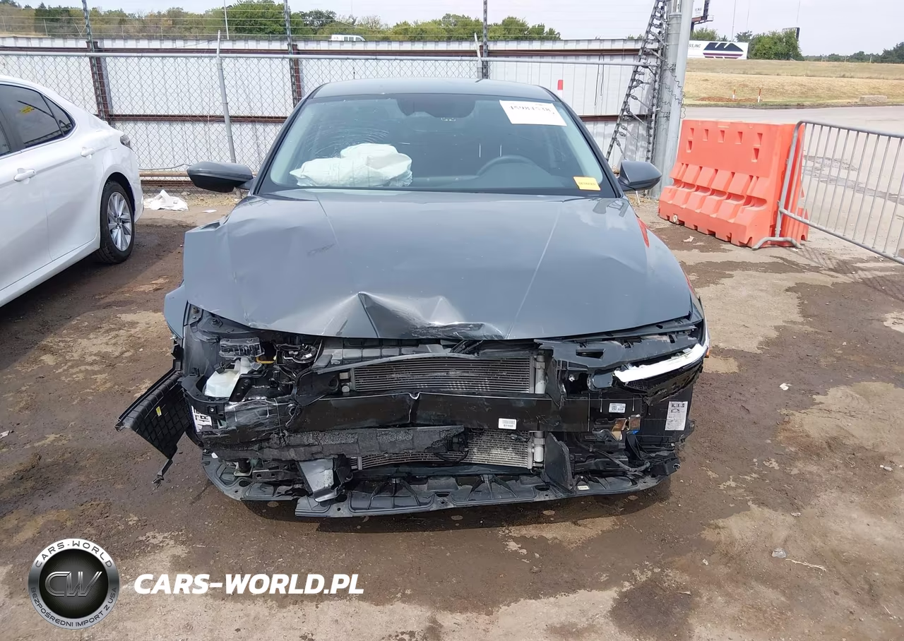 2024 Hyundai Elantra Hybrid Blue VIN:KMHLM4DJ8RU094934 - 13