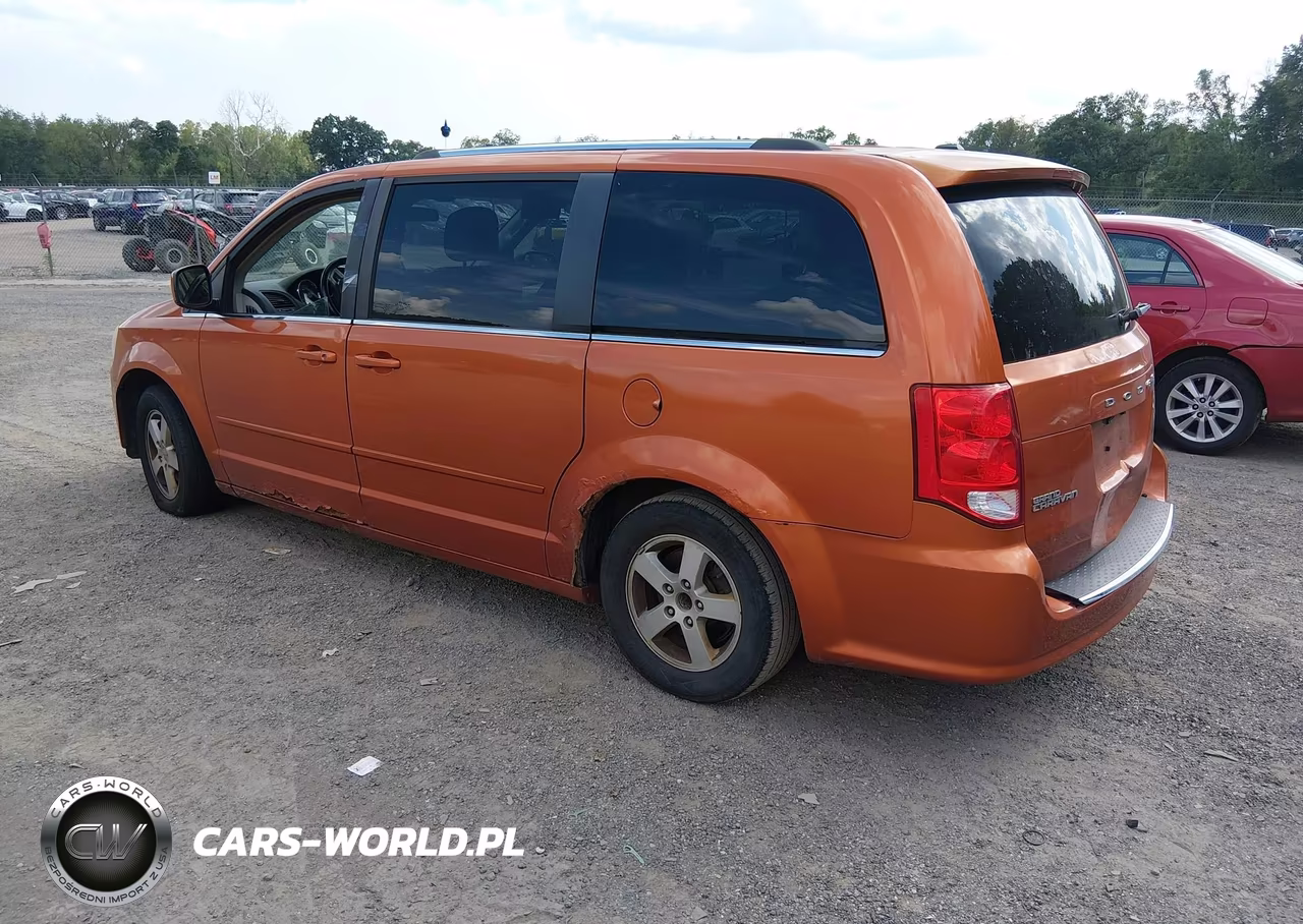 2011 Dodge Grand Caravan Crew VIN:2D4RN5DG0BR751723 - 3