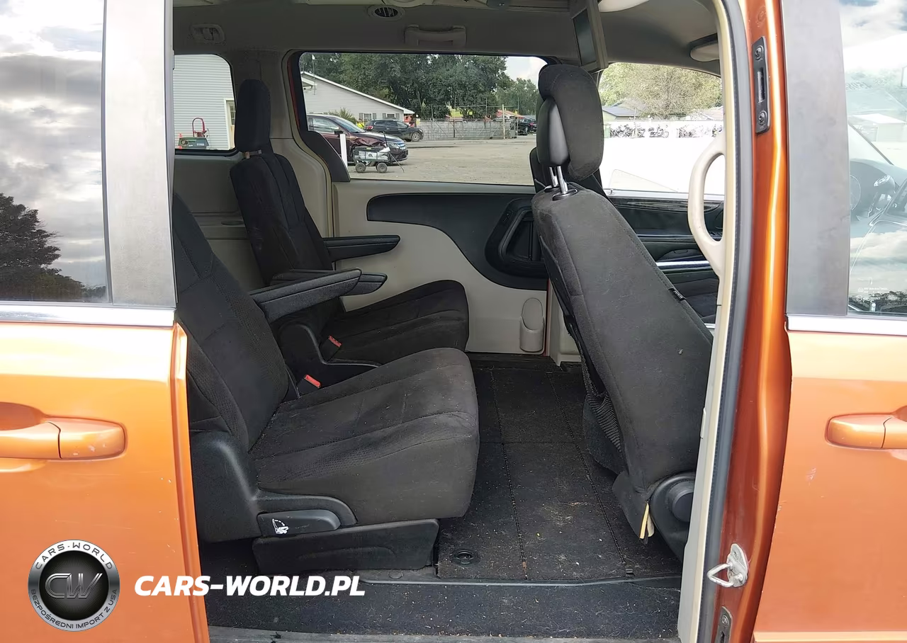 2011 Dodge Grand Caravan Crew VIN:2D4RN5DG0BR751723 - 8
