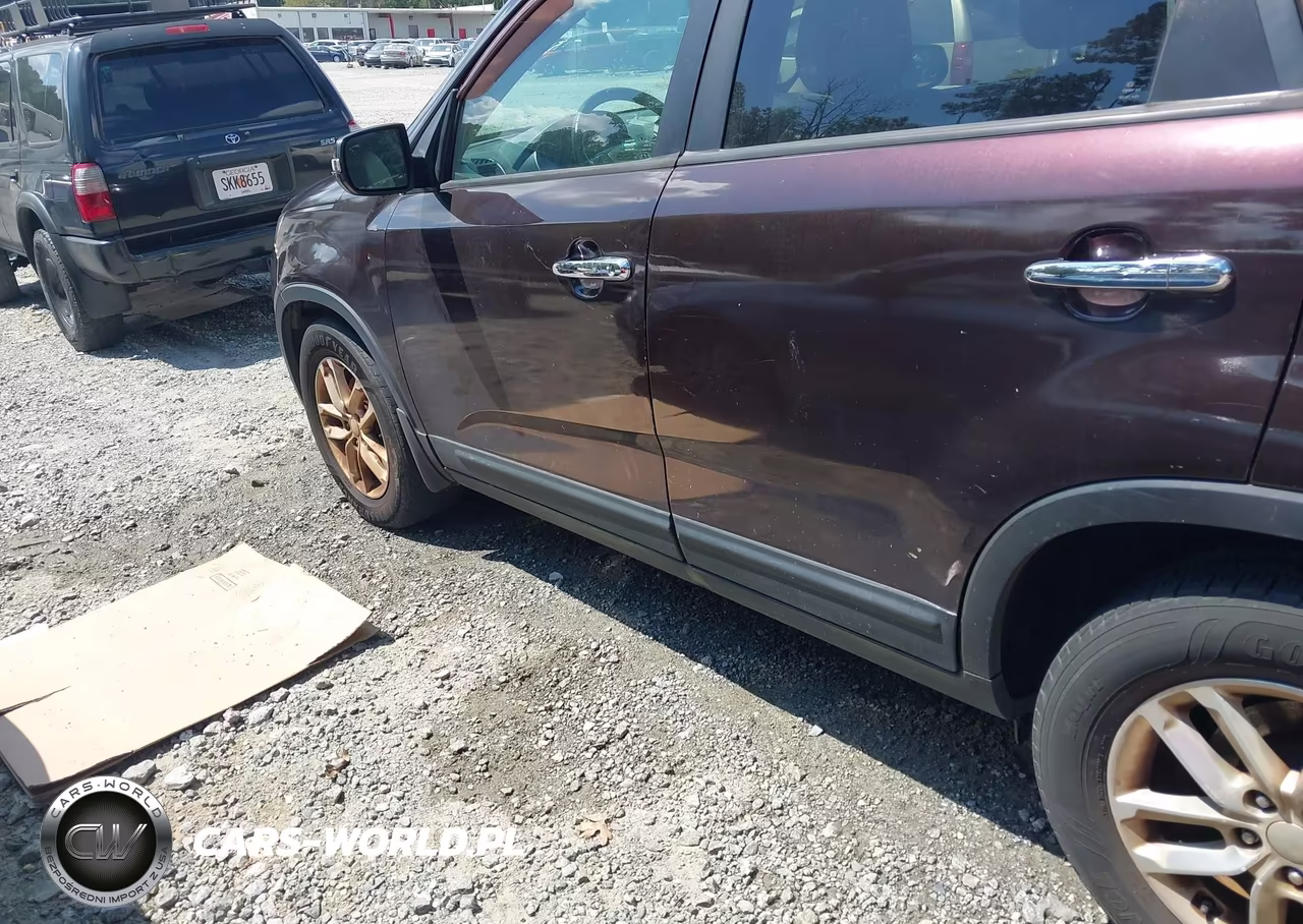 2014 Kia Sorento Lx VIN:5XYKT3A60EG442153 - 13