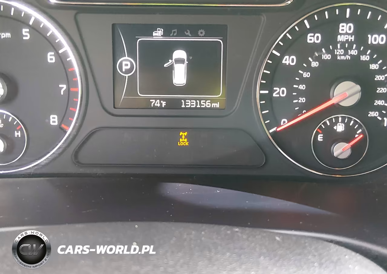 2018 Kia Sorento 2.4L Lx VIN:5XYPGDA39JG347431 - 16