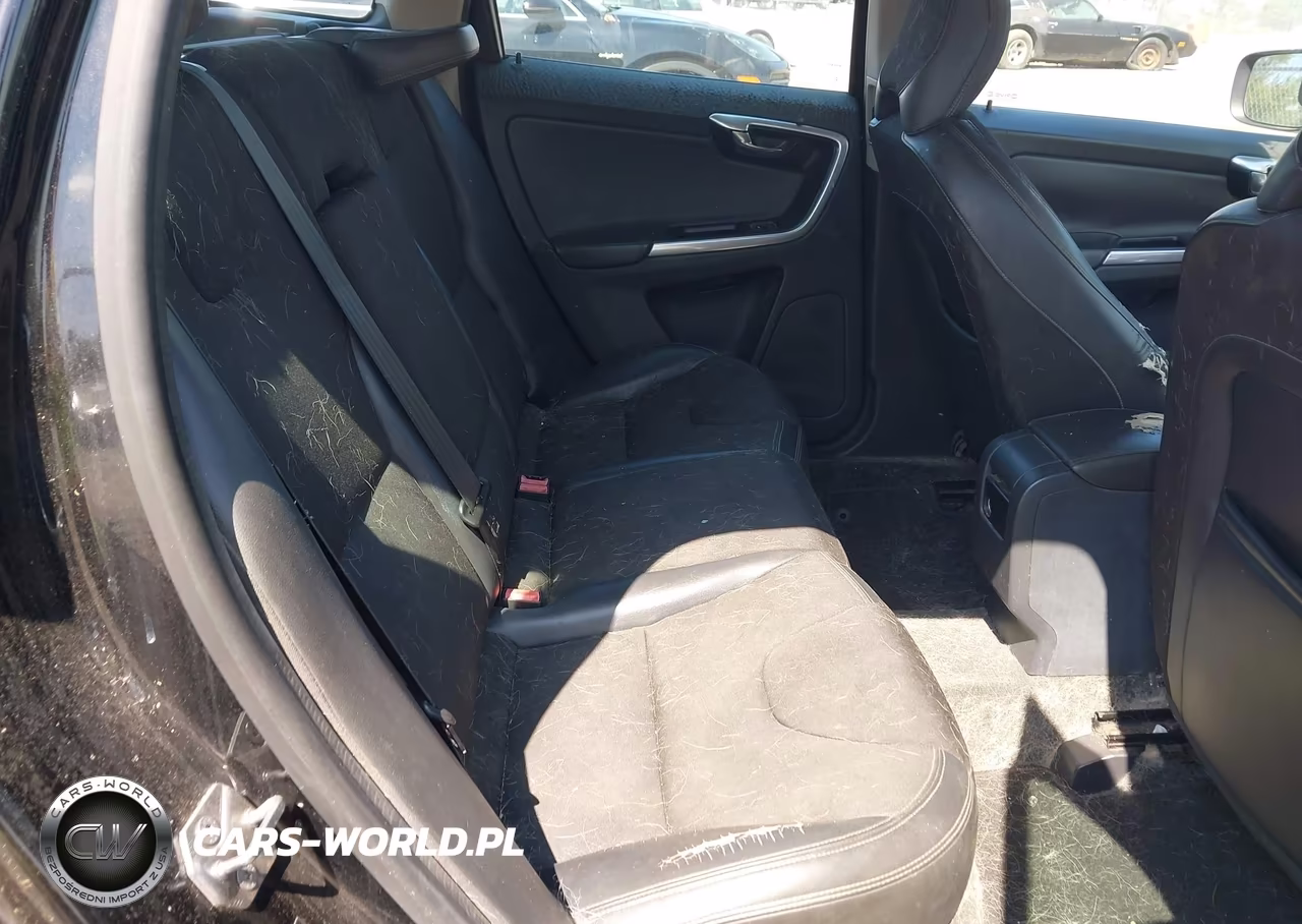2015 Volvo Xc60 T5 VIN:YV440MDJ1F2716332 - 8