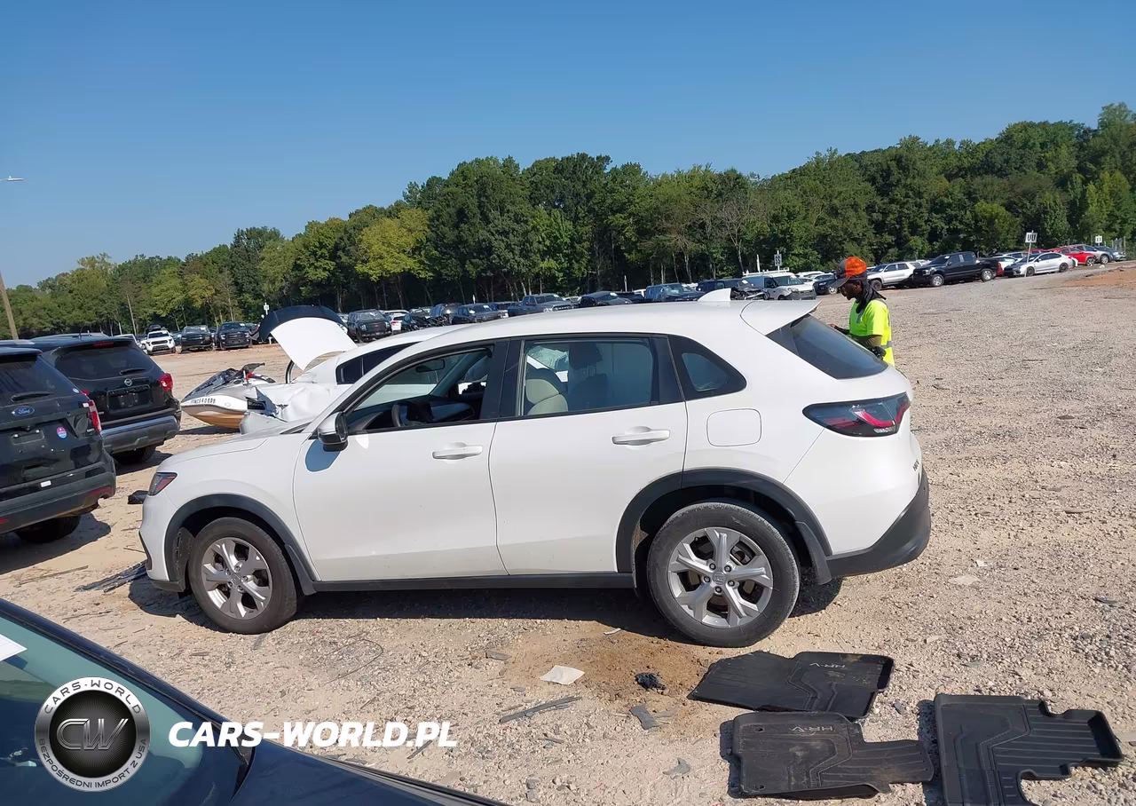 2023 Honda Hr-V Awd Lx VIN:3CZRZ2H33PM727089 - 14