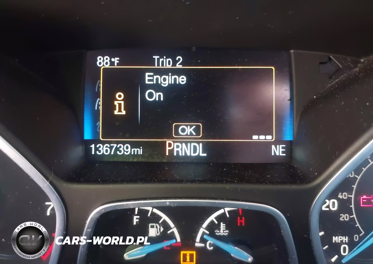 2018 Ford Focus Se VIN:1FADP3F20JL319802 - 15