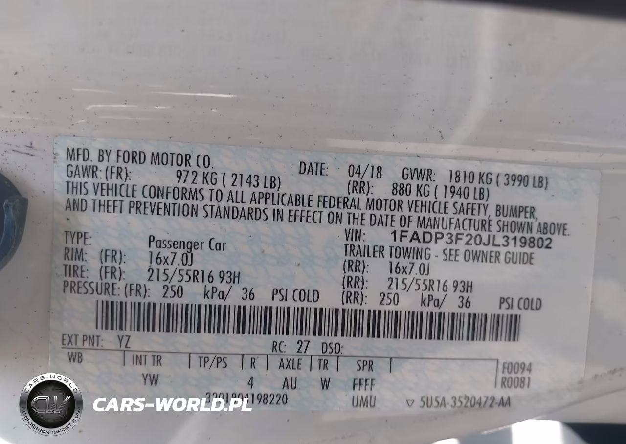 2018 Ford Focus Se VIN:1FADP3F20JL319802 - 9