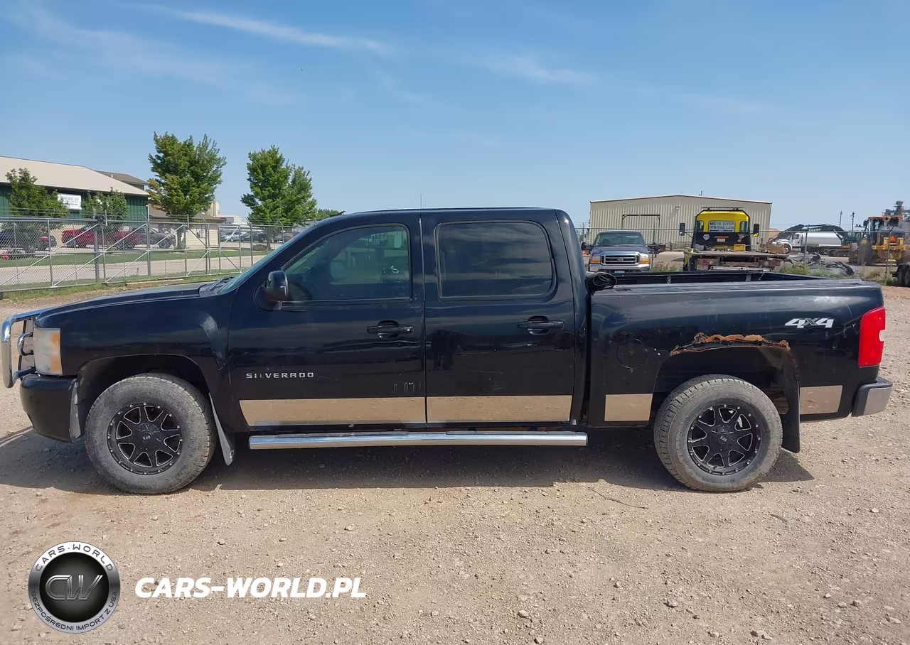 2011 Chevrolet Silverado 1500 Ltz VIN:3GCPKTE32BG388795 - 14