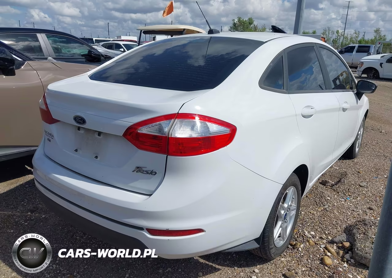 2017 Ford Fiesta Se VIN:3FADP4BJ6HM157685 - 4