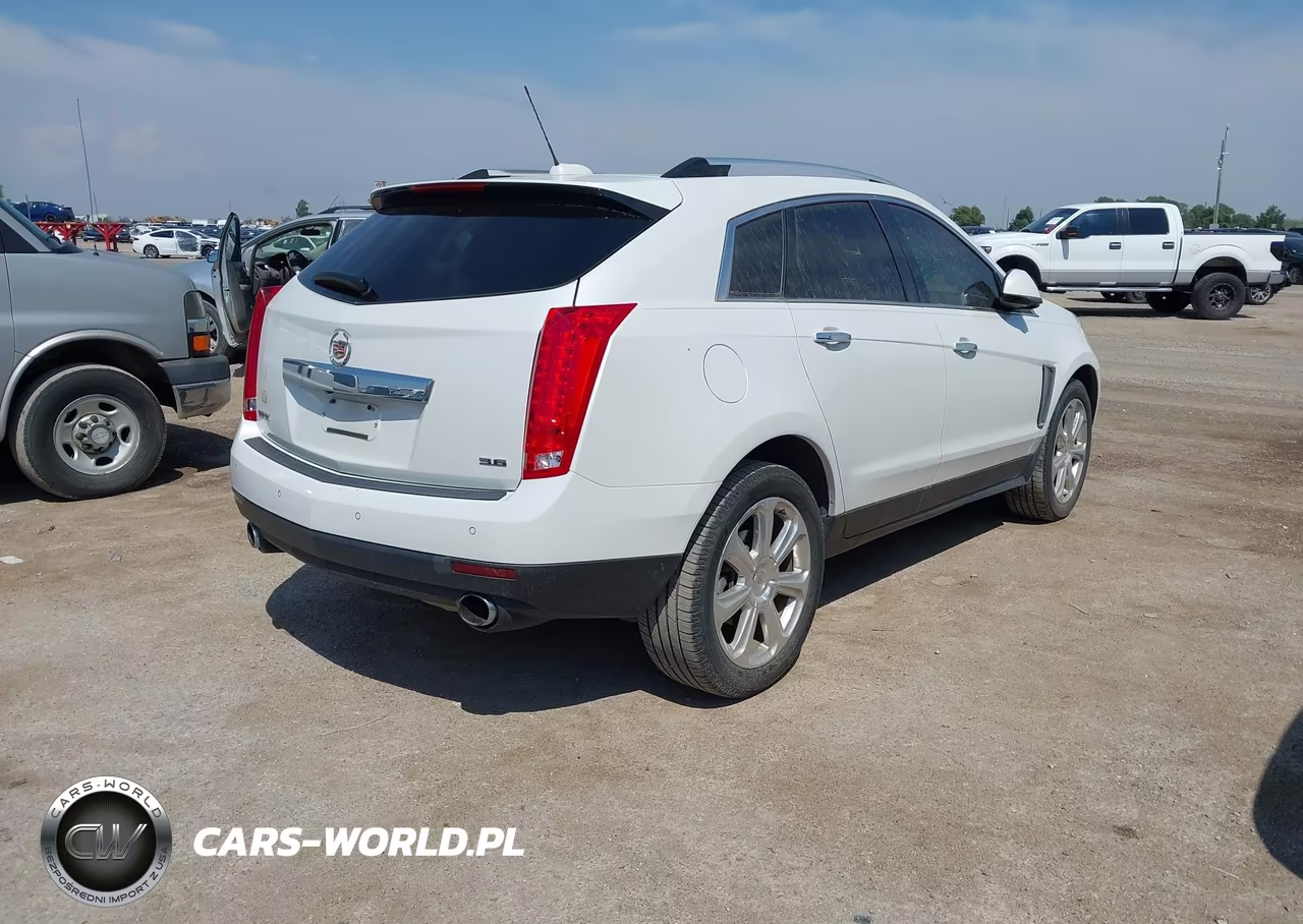 2015 Cadillac Srx Performance Collection VIN:3GYFNCE32FS575311 - 4