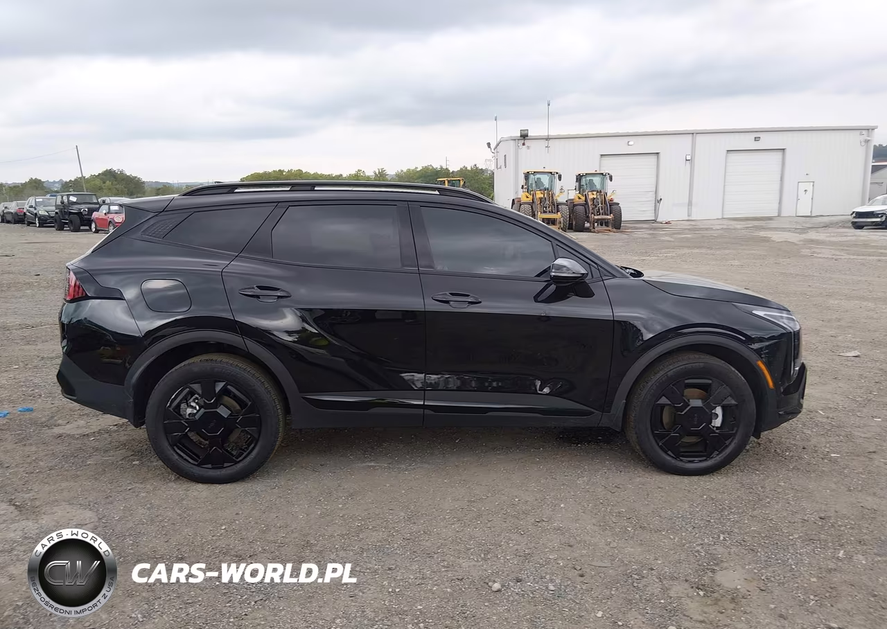 2026 Kia Sportage Plug-In Hybrid X-Line VIN:KNDPYDDHXT7381334 - 13
