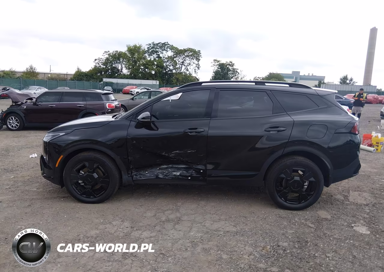 2026 Kia Sportage Plug-In Hybrid X-Line VIN:KNDPYDDHXT7381334 - 14
