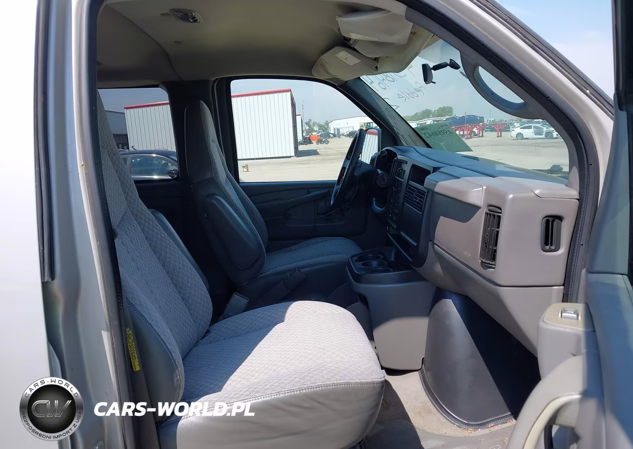 2006 Chevrolet Express Ls VIN:1GAHG35U261193470 - 5