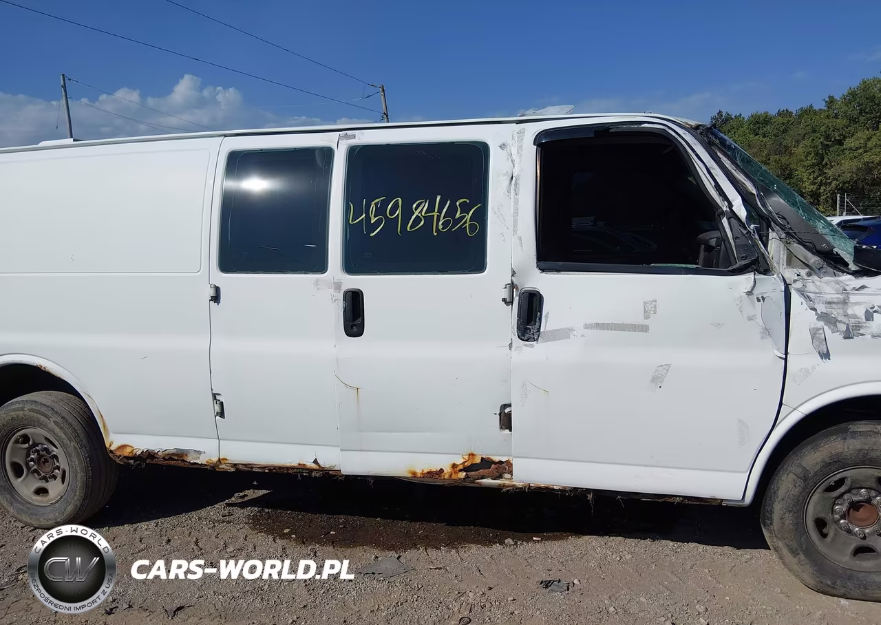 2008 Chevrolet Express Cargo Van Work Van VIN:1GCGG29CX81191872 - 13