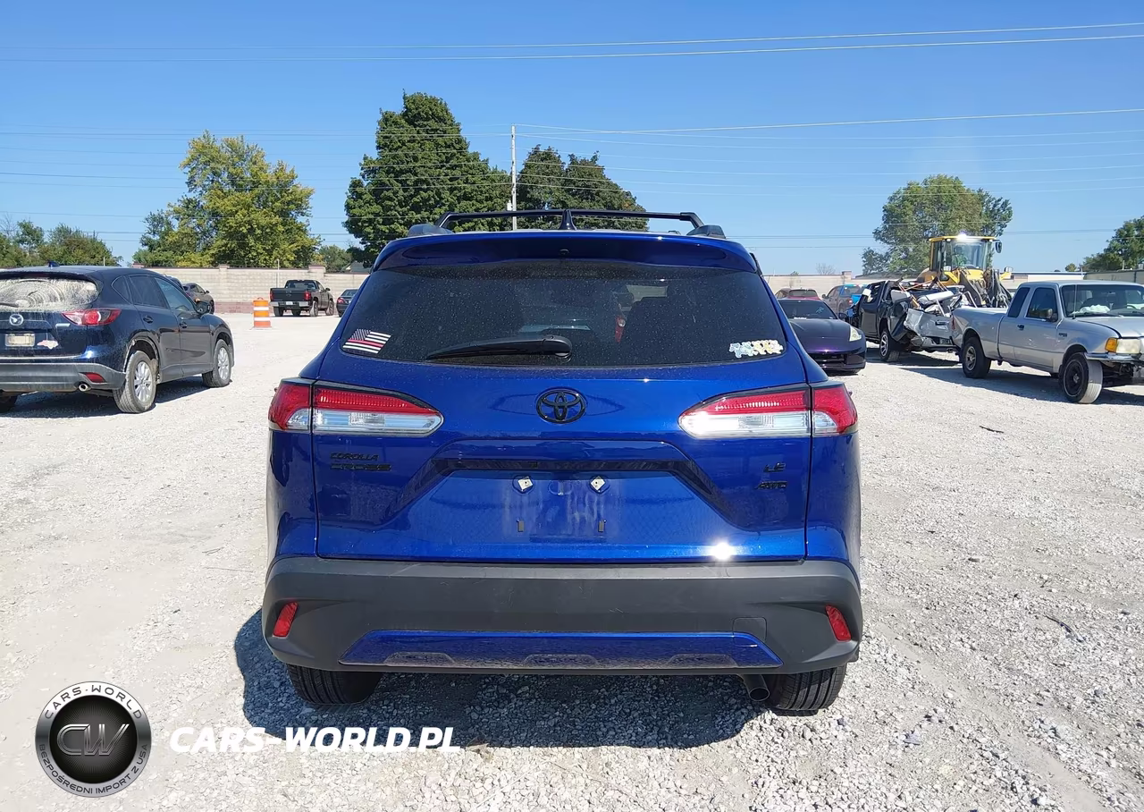 2025 Toyota Corolla Cross Le VIN:7MUBAABG8SV135657 - 16