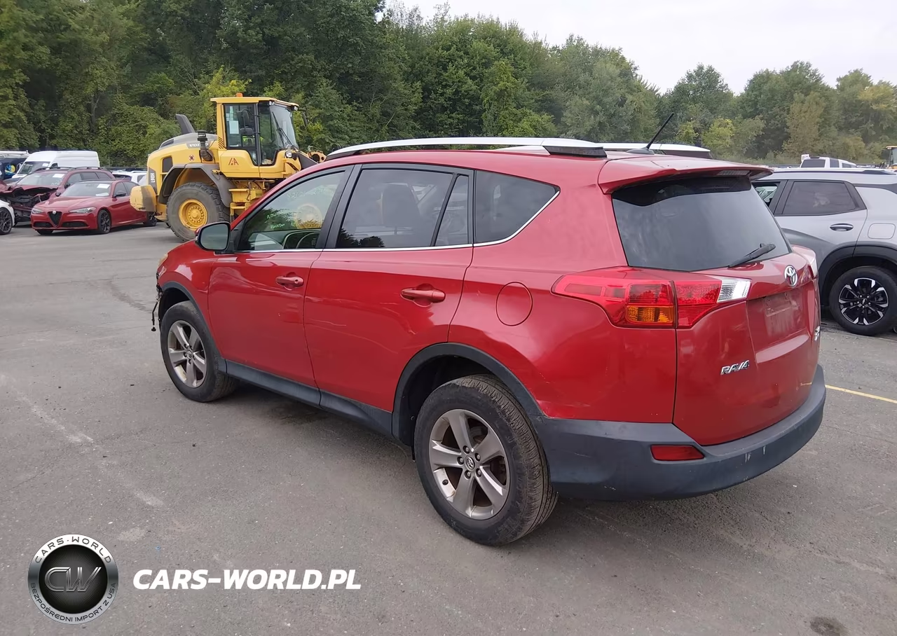 2015 Toyota Rav4 Xle VIN:JTMRFREV5FD170516 - 3