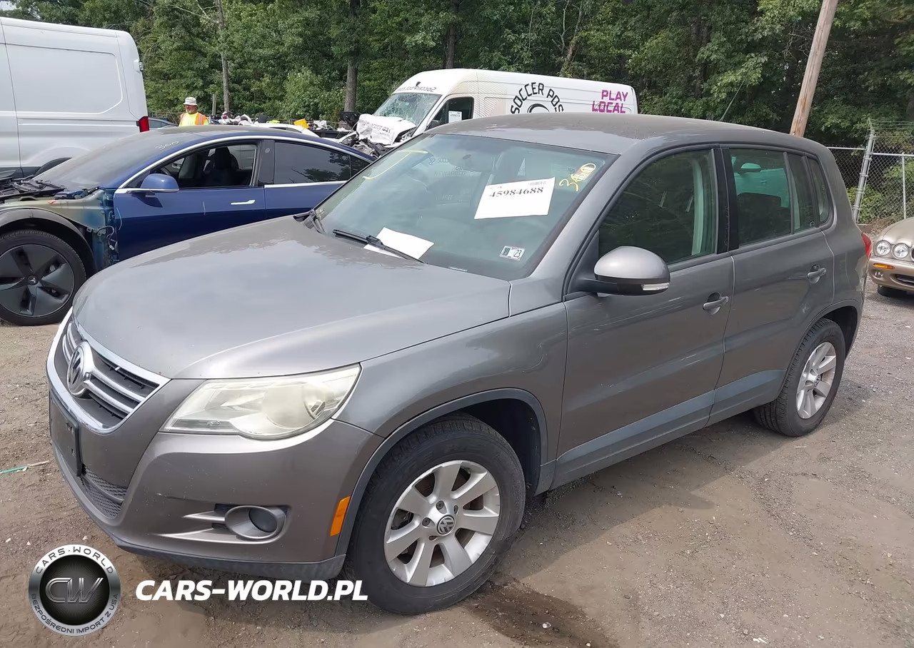 2010 Volkswagen Tiguan S VIN:WVGBV9AX2AW515814 - 2
