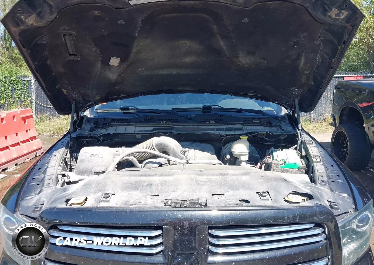 2016 Ram 1500 Sport VIN:1C6RR7MT4GS171656 - 10