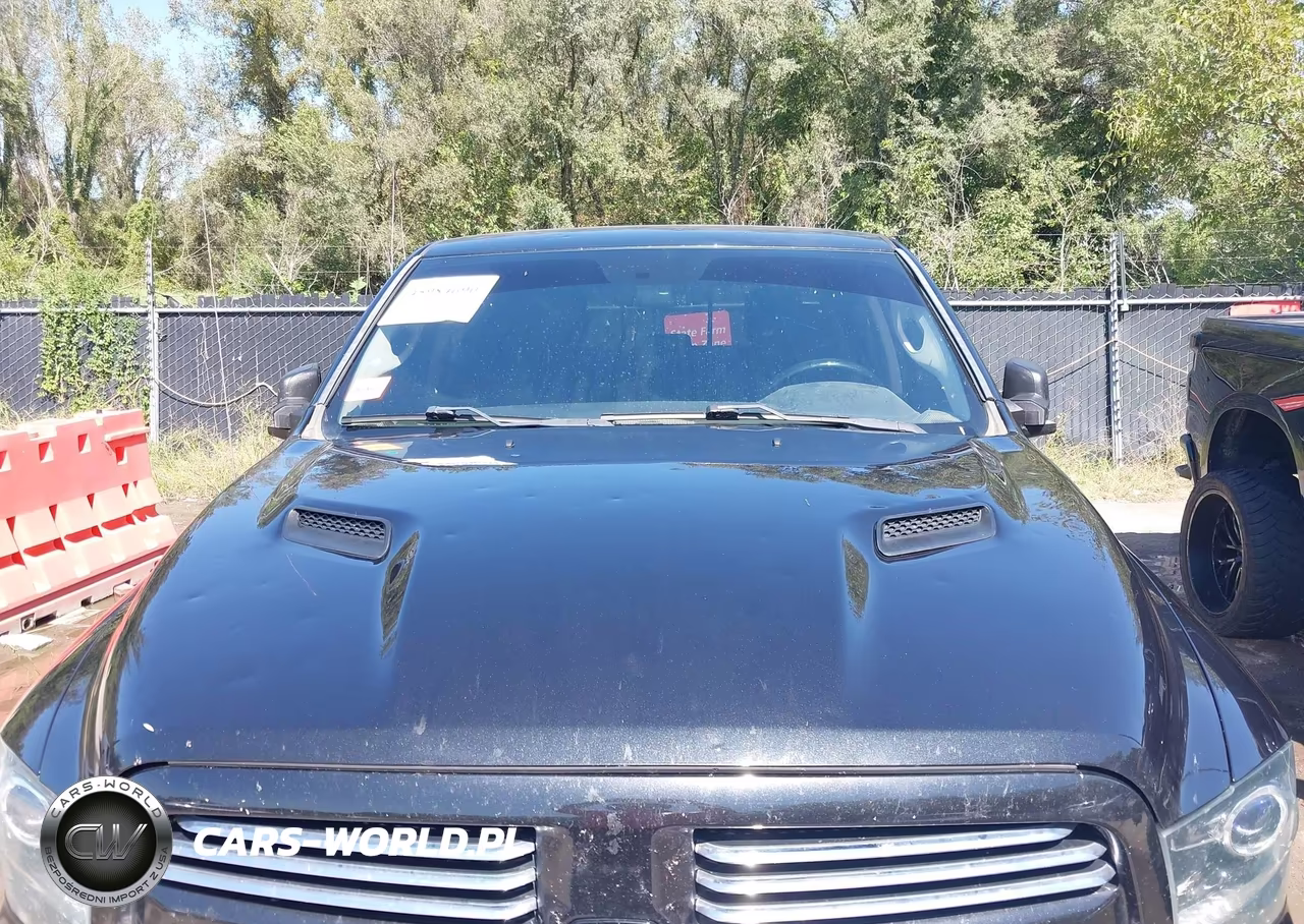 2016 Ram 1500 Sport VIN:1C6RR7MT4GS171656 - 18